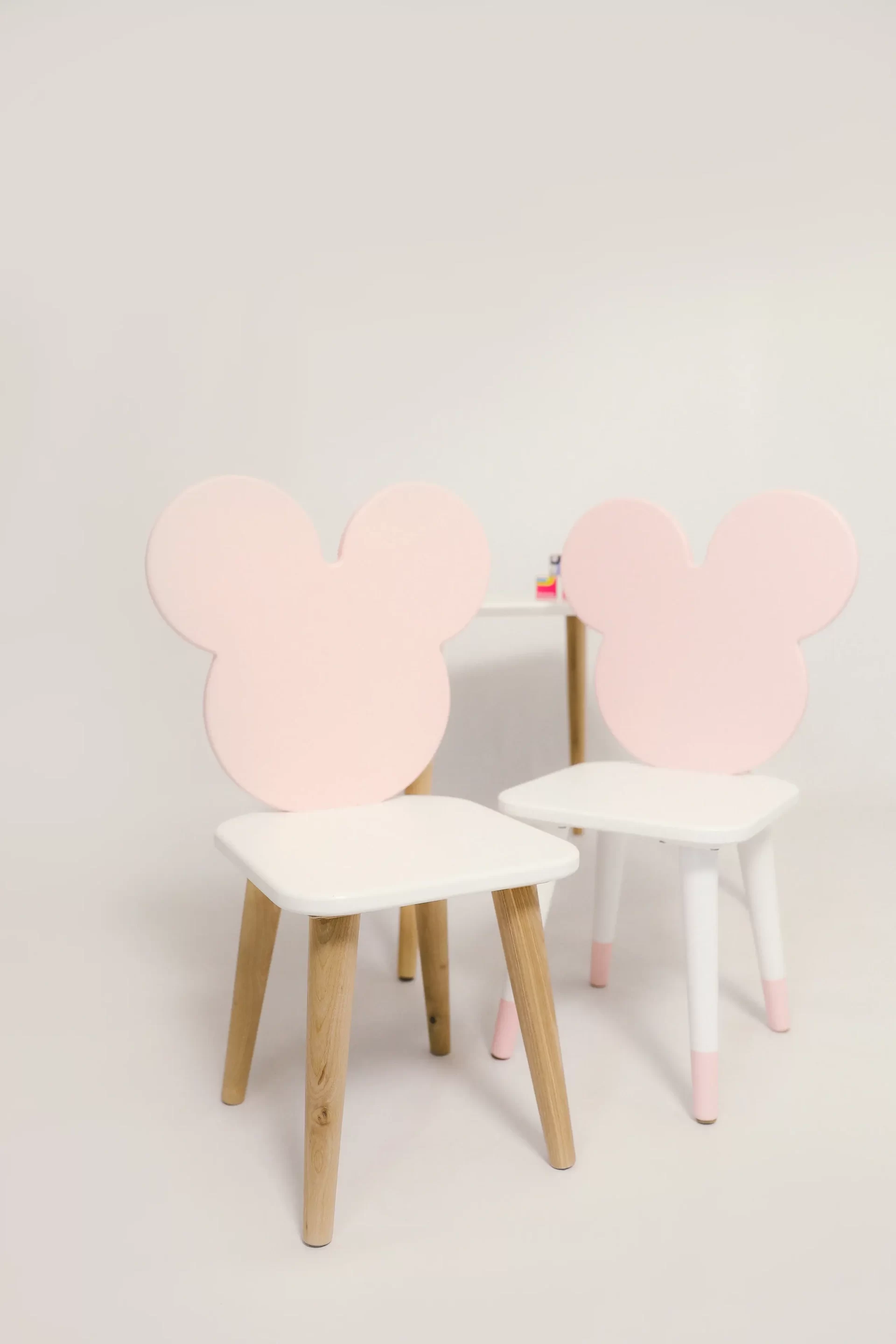 Scaun Minnie Mouse Con