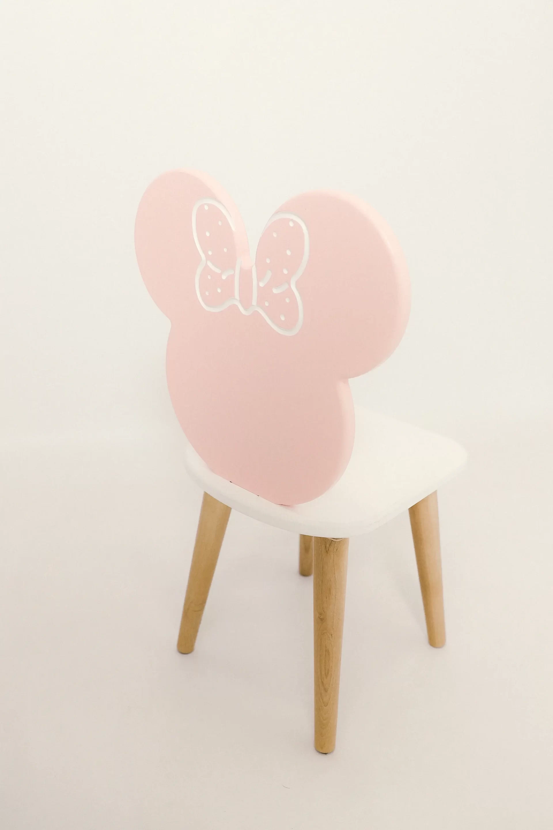 Scaun Minnie Mouse Con