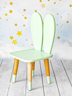 Rabbit chair con with socks